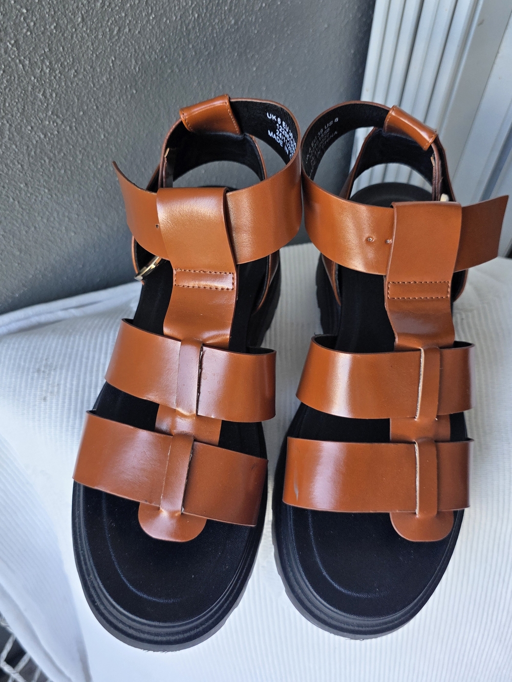 ASOS DESIGN Tan Fisherman Platform - Picture 3 of 10